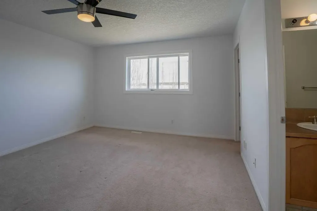 160 Covemeadow Road NE Calgary AB T3K6E7