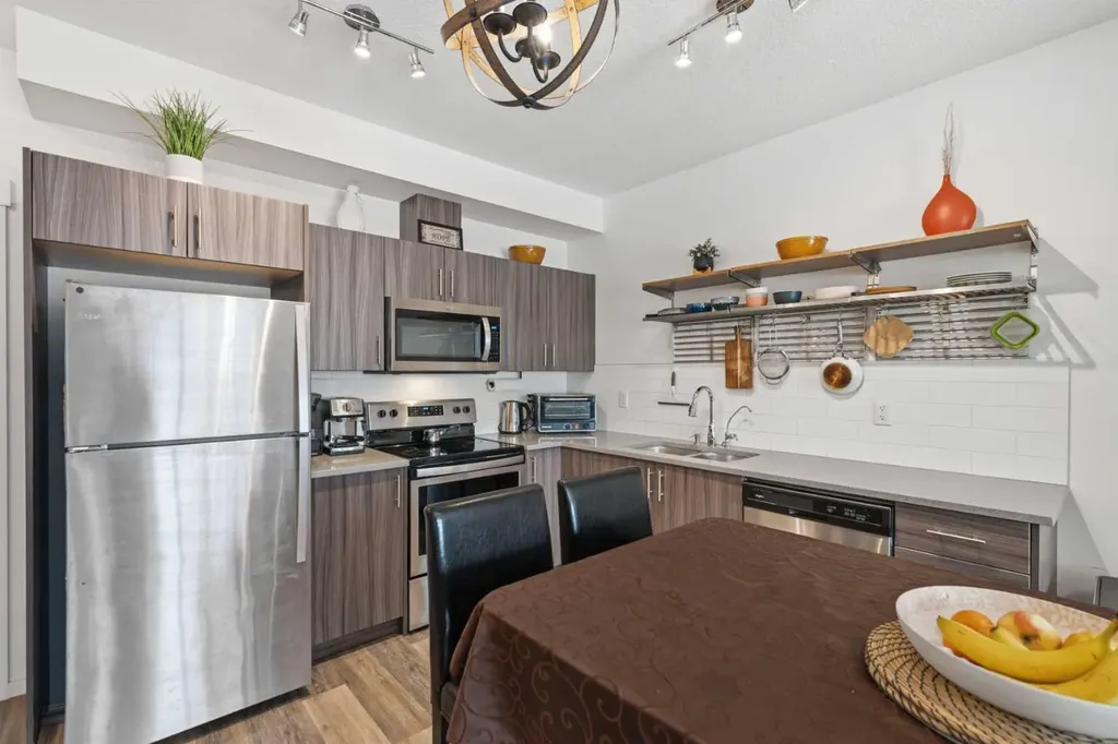298 Sage Meadows Park NW Calgary AB T3P 1P5