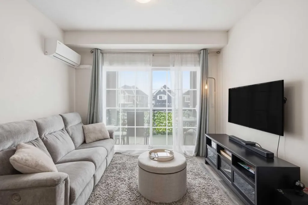 298 Sage Meadows Park NW Calgary AB T3P 1P5