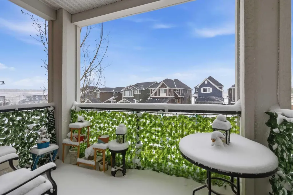 298 Sage Meadows Park NW Calgary AB T3P 1P5