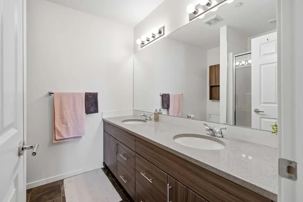 298 Sage Meadows Park NW Calgary AB T3P 1P5