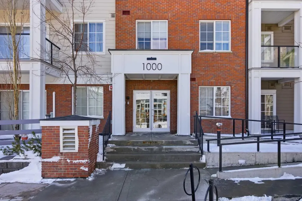 298 Sage Meadows Park NW Calgary AB T3P 1P5