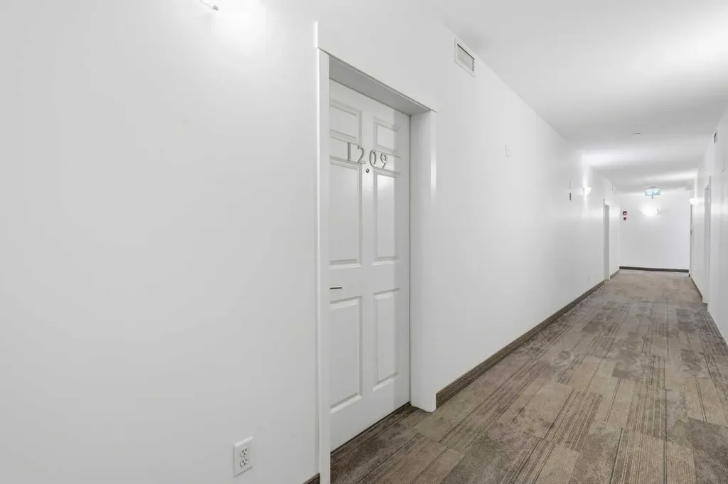 298 Sage Meadows Park NW Calgary AB T3P 1P5