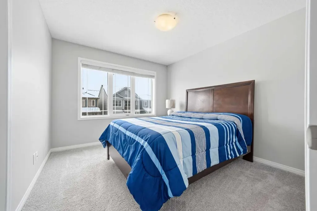 134 Windrow Link SW Airdrie AB T4B 4K4