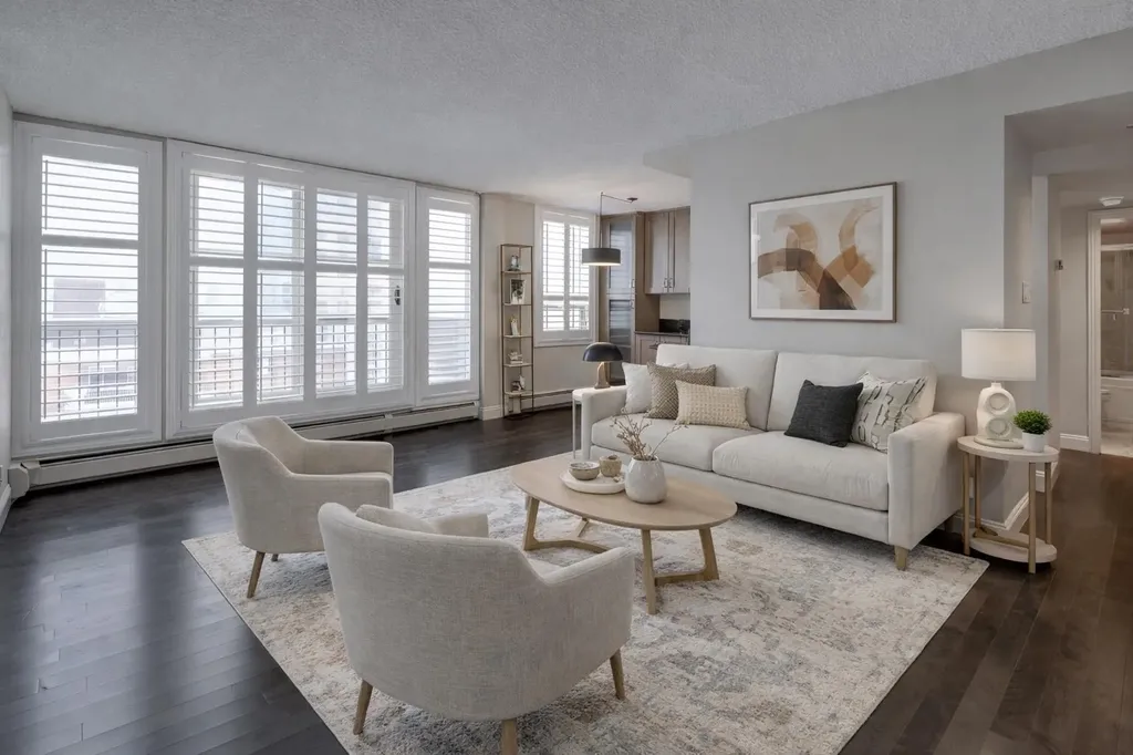 733 14 Avenue SW Calgary AB T2R 0W1