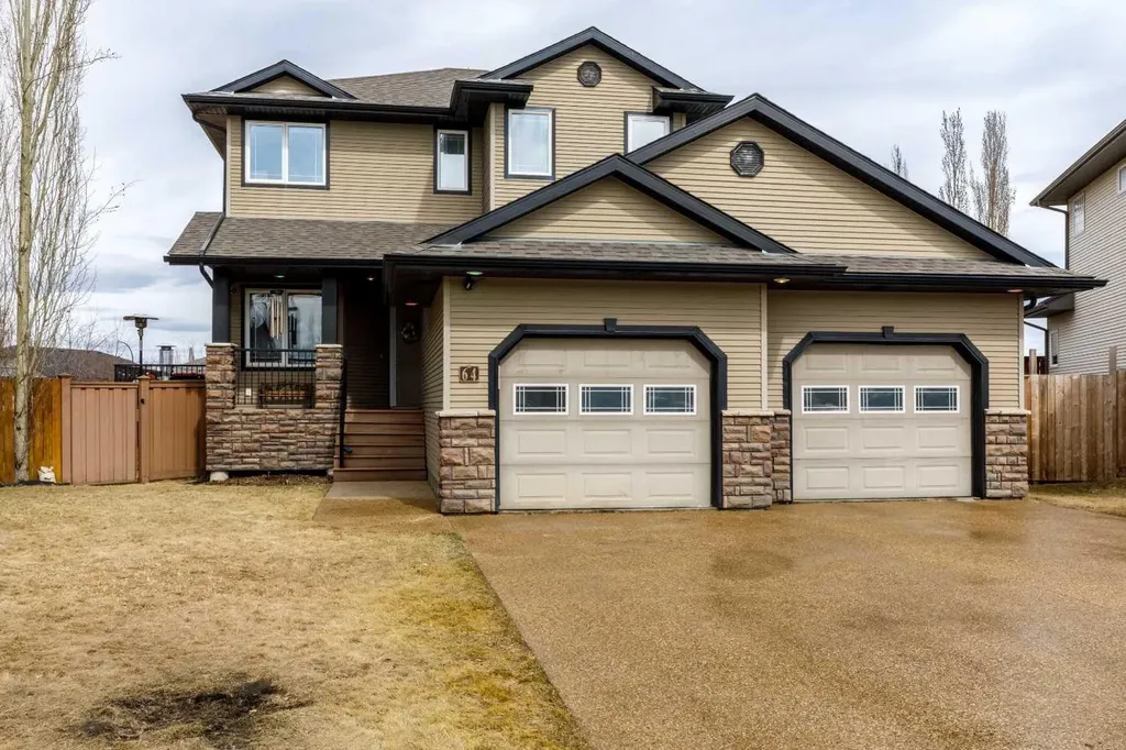 64 Lacey Close Red Deer AB T4R 3R7