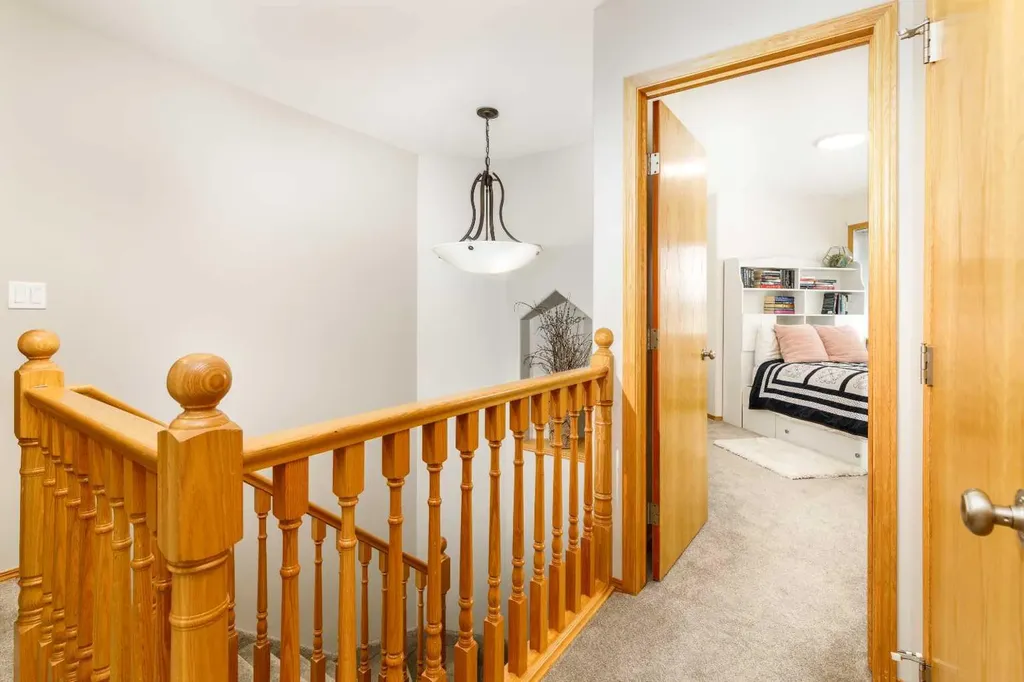 64 Lacey Close Red Deer AB T4R 3R7