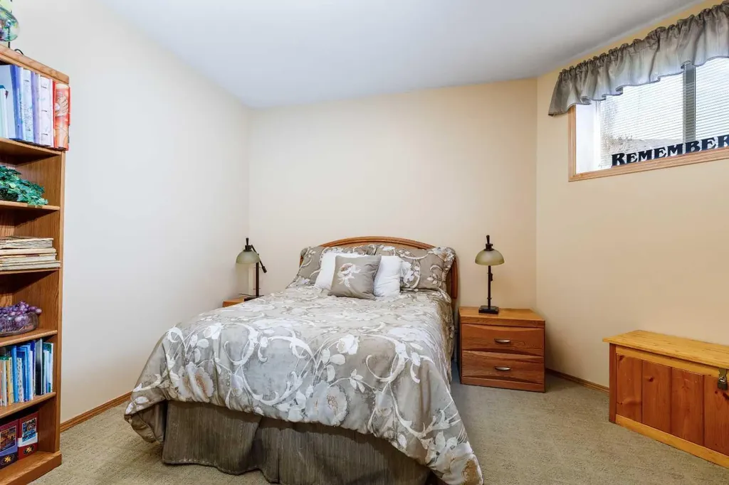 64 Lacey Close Red Deer AB T4R 3R7