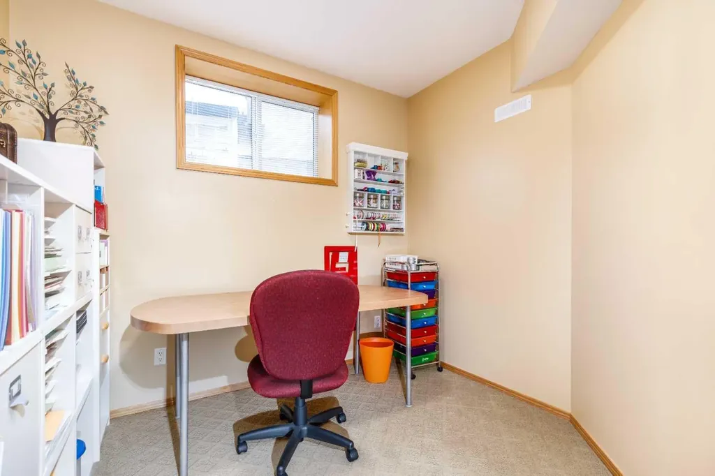 64 Lacey Close Red Deer AB T4R 3R7