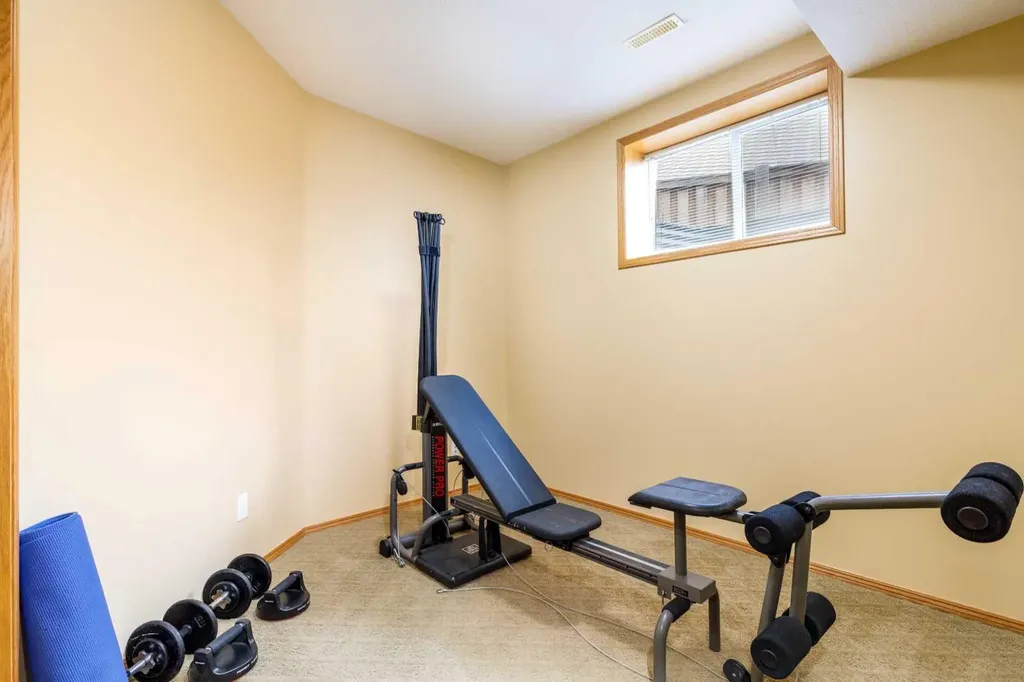 64 Lacey Close Red Deer AB T4R 3R7