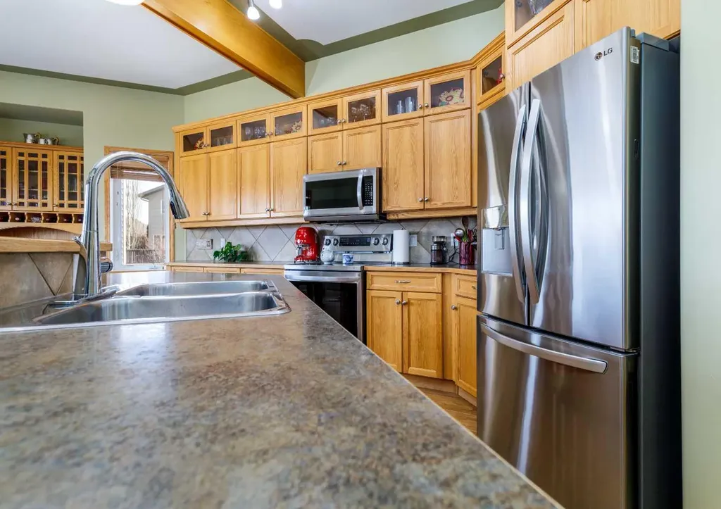 64 Lacey Close Red Deer AB T4R 3R7