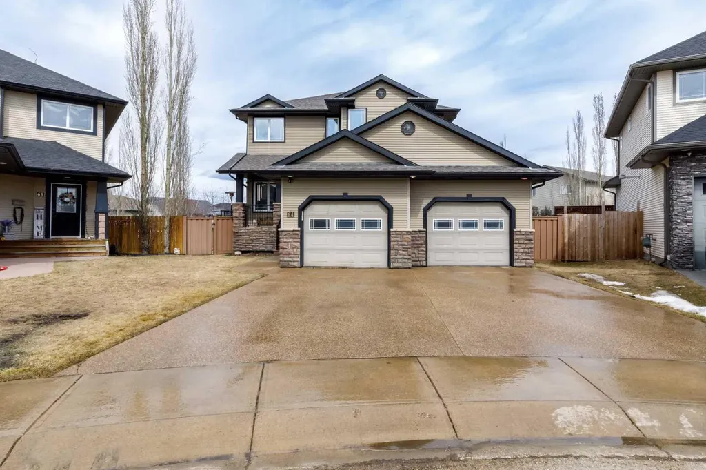 64 Lacey Close Red Deer AB T4R 3R7