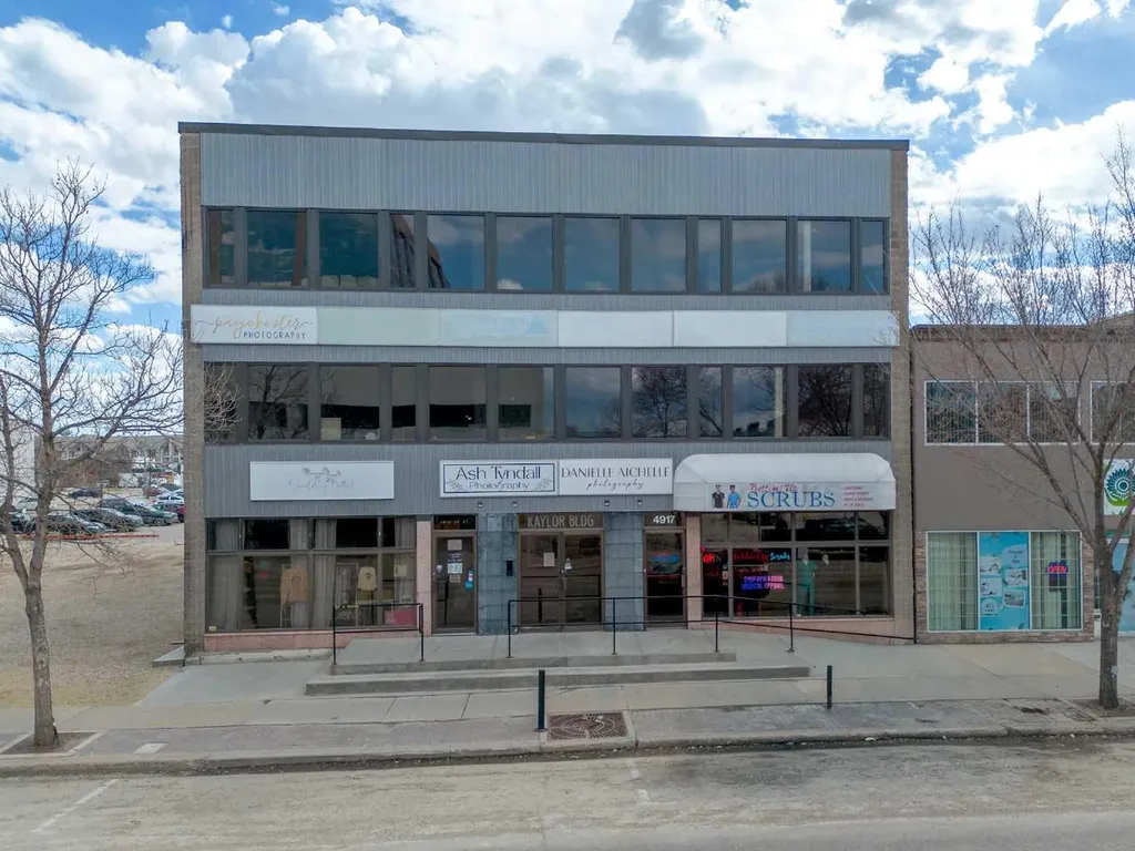 4917 48 Street Red Deer AB T4N 1S8