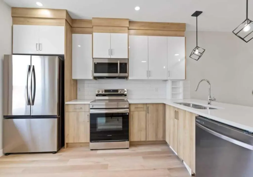 52 Red Sky Villas NE Calgary AB T3N1N3