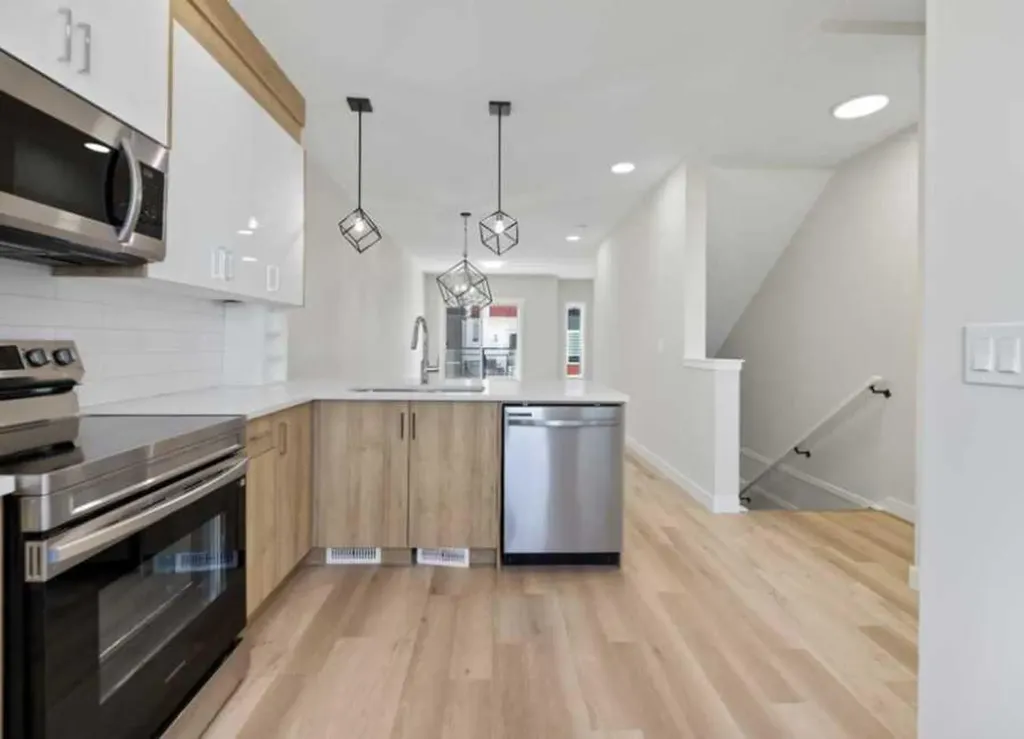 52 Red Sky Villas NE Calgary AB T3N1N3