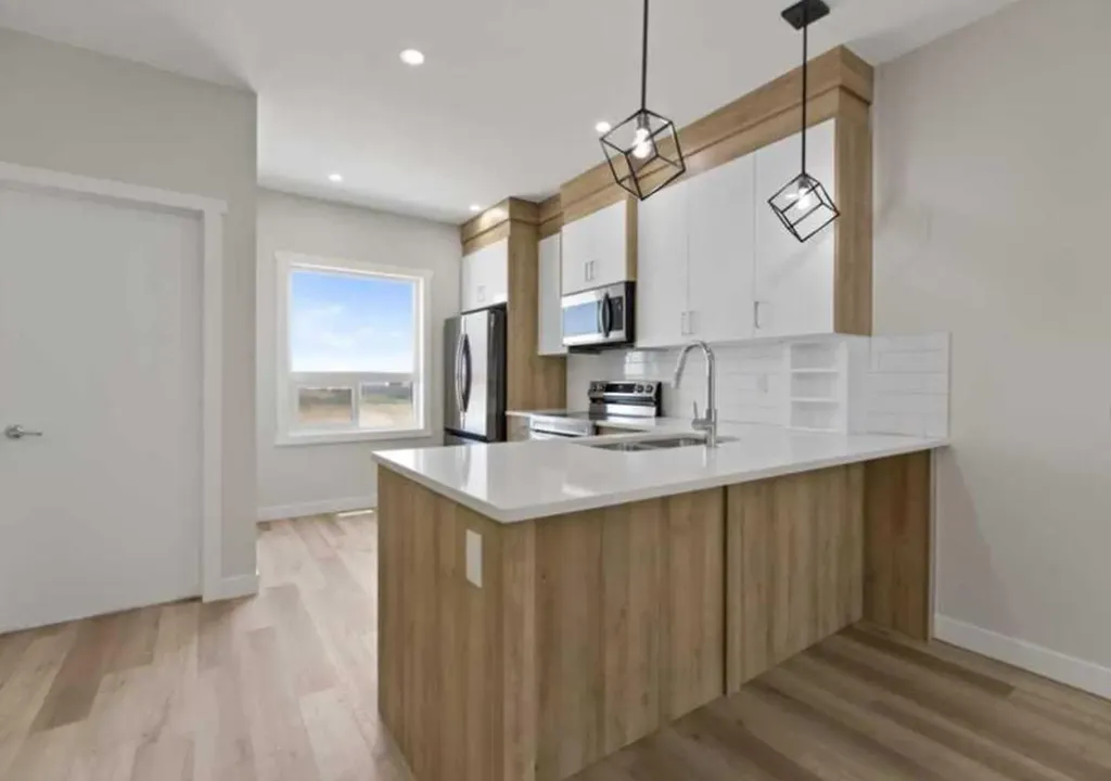 52 Red Sky Villas NE Calgary AB T3N1N3