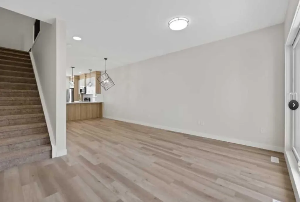 52 Red Sky Villas NE Calgary AB T3N1N3