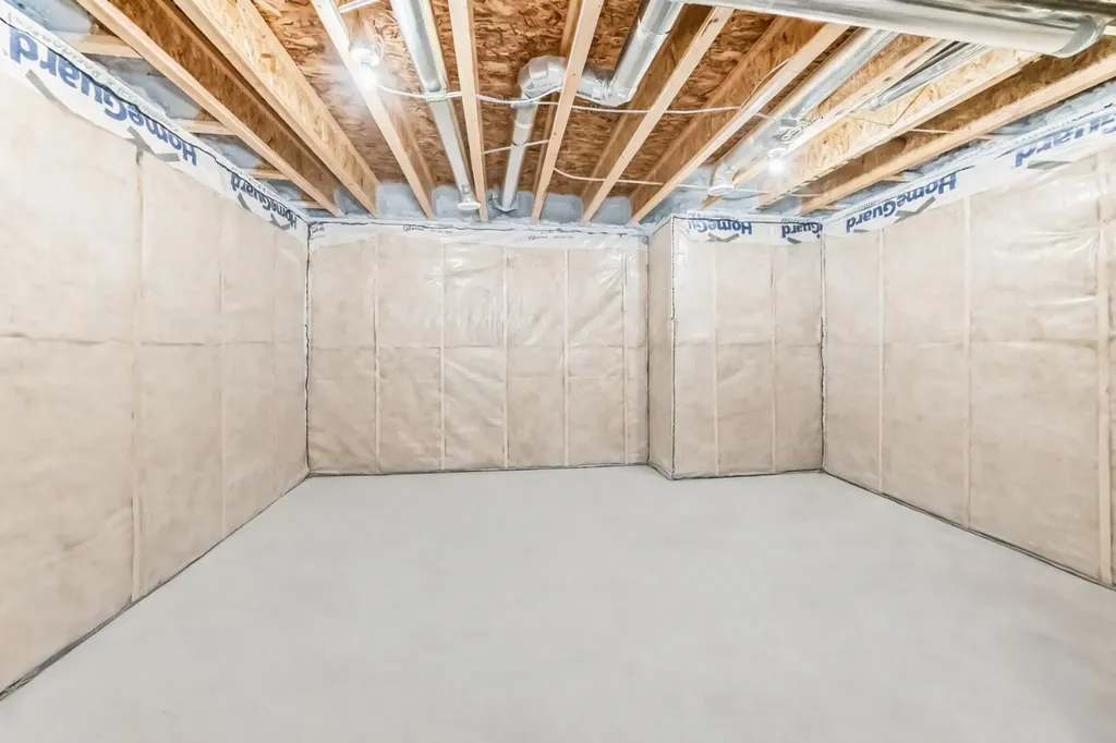 149 Lavender Manor SE Calgary AB T3S 0G7
