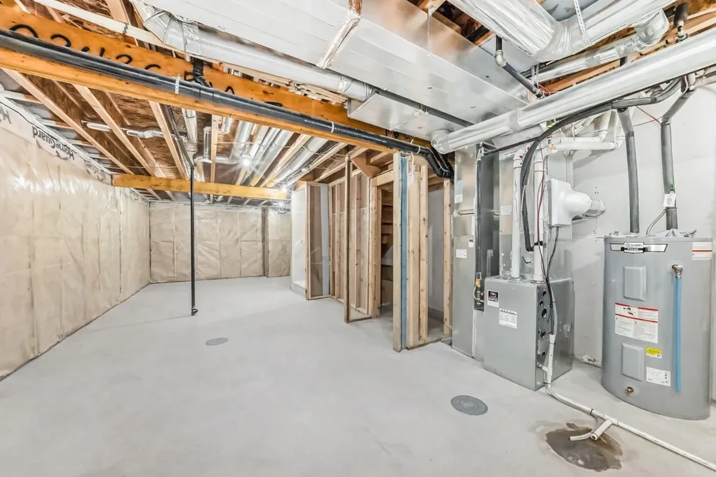 149 Lavender Manor SE Calgary AB T3S 0G7