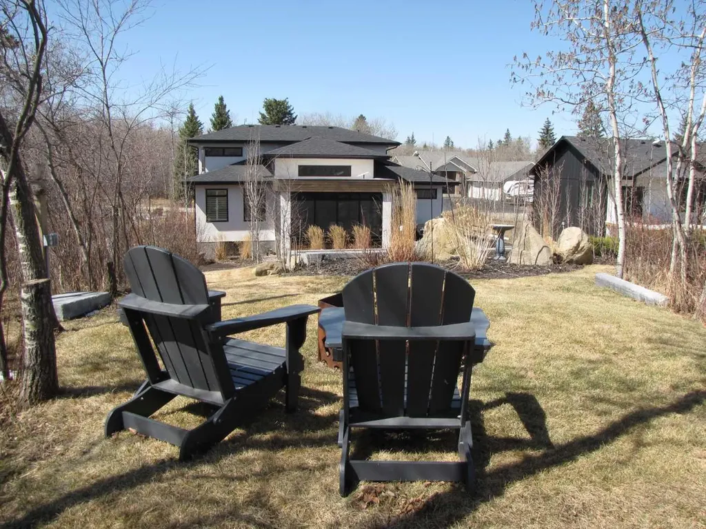 123 Wolf Run Drive Rural Ponoka County AB T4J 1R3