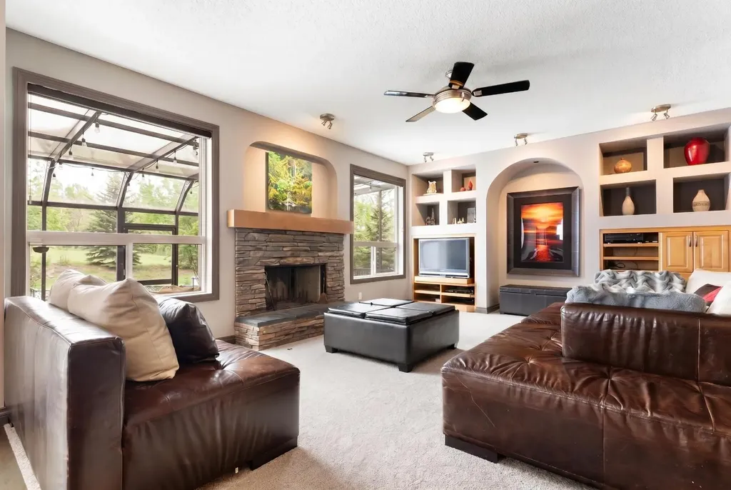 31 Gleneagles Terrace Cochrane AB T4C 1W4