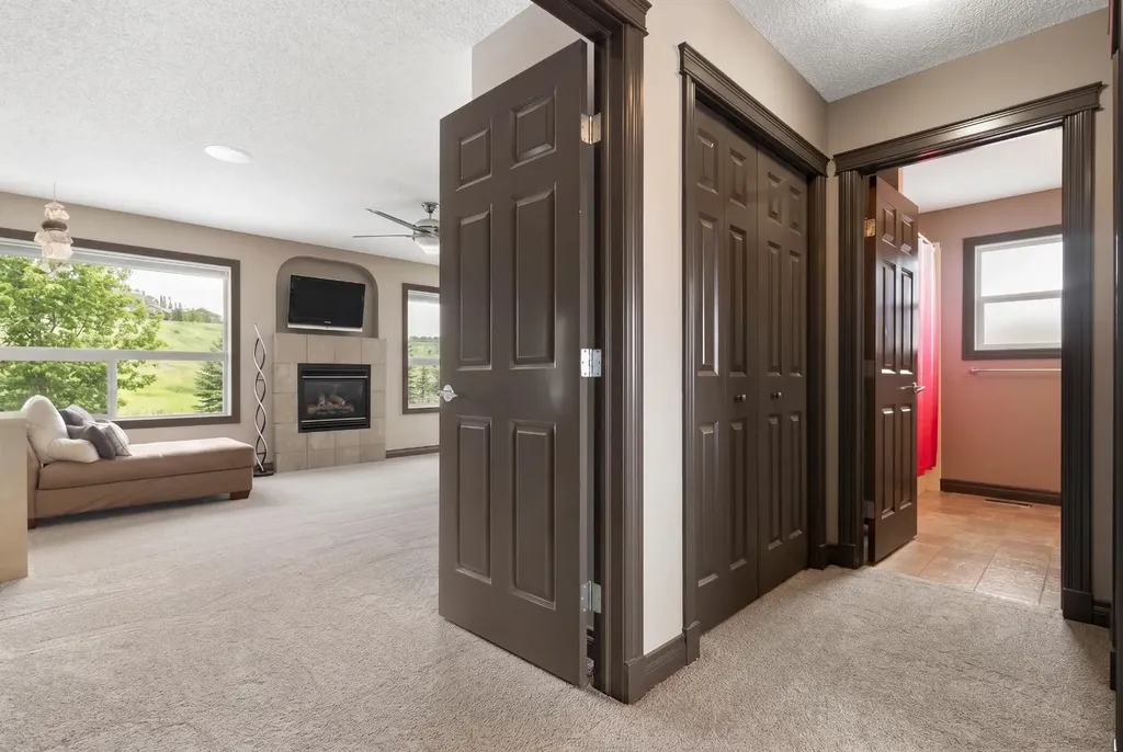 31 Gleneagles Terrace Cochrane AB T4C 1W4