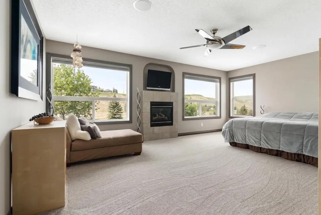 31 Gleneagles Terrace Cochrane AB T4C 1W4