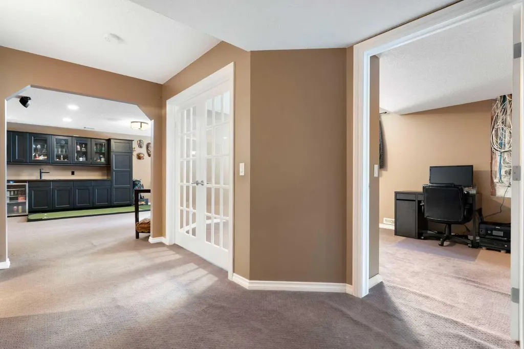 31 Gleneagles Terrace Cochrane AB T4C 1W4