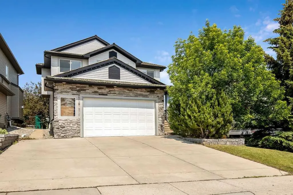 31 Gleneagles Terrace Cochrane AB T4C 1W4