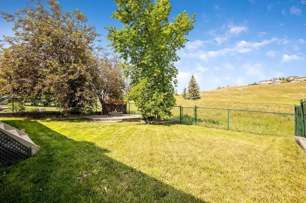 31 Gleneagles Terrace Cochrane AB T4C 1W4