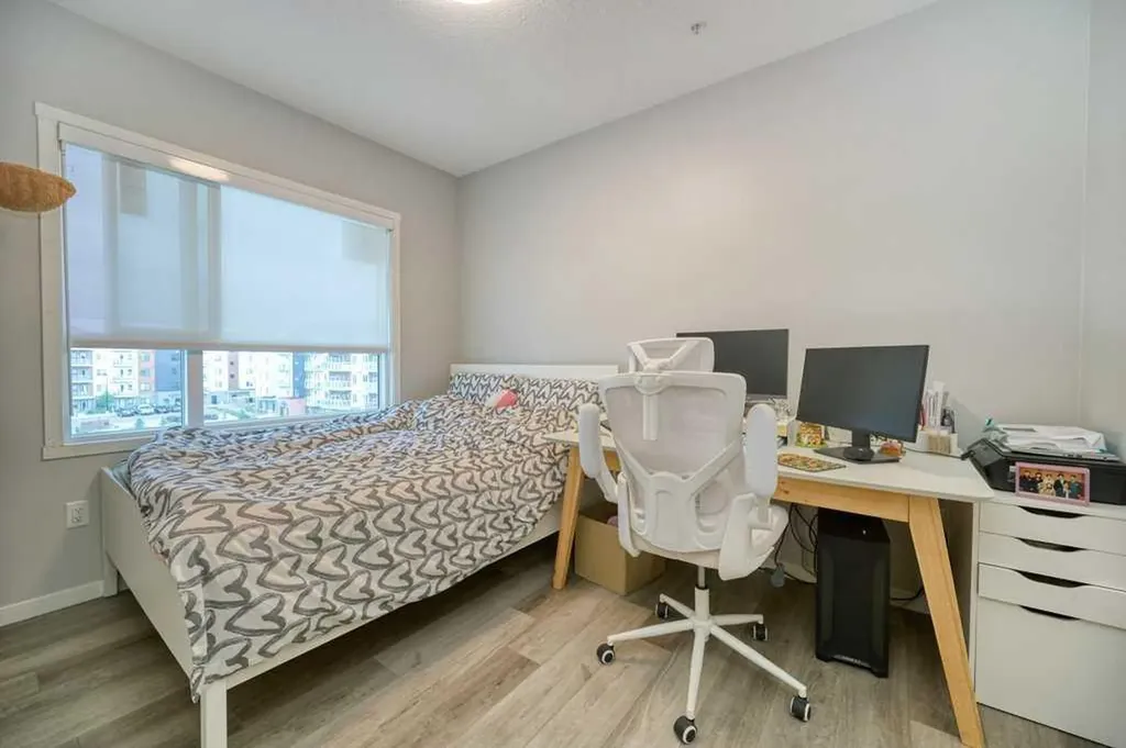 80 Carrington Plaza NW Calgary AB T3P1X6