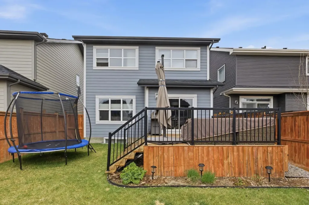 132 Sundown Way Cochrane AB T4C 2M6