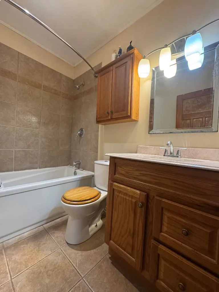 5319 47 Avenue Wetaskiwin AB T9A 0K9