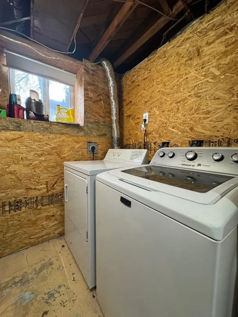 5319 47 Avenue Wetaskiwin AB T9A 0K9