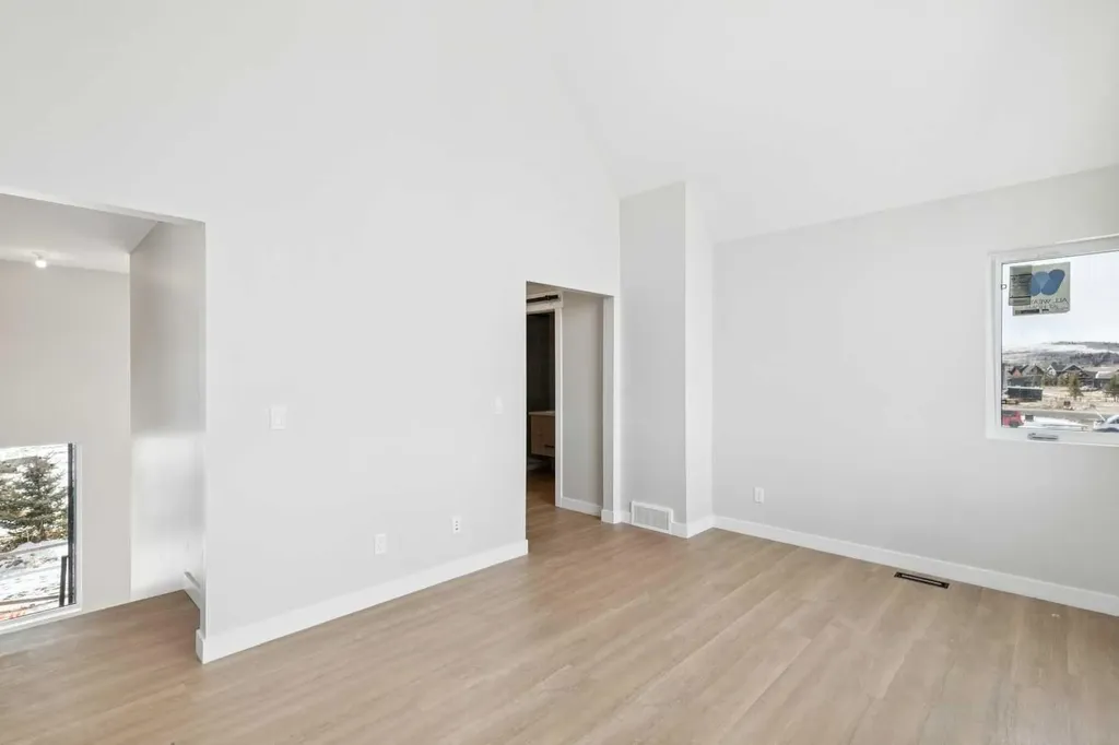 37 Cottageclub Lane Rural Rocky View County AB T4C1B1
