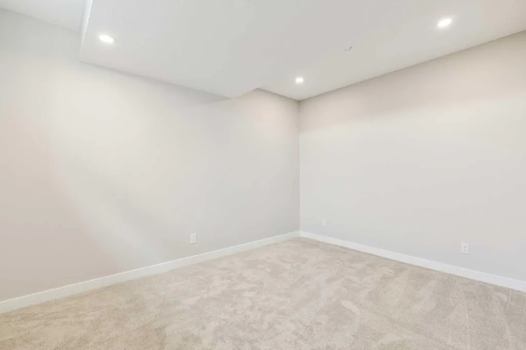 37 Cottageclub Lane Rural Rocky View County AB T4C1B1