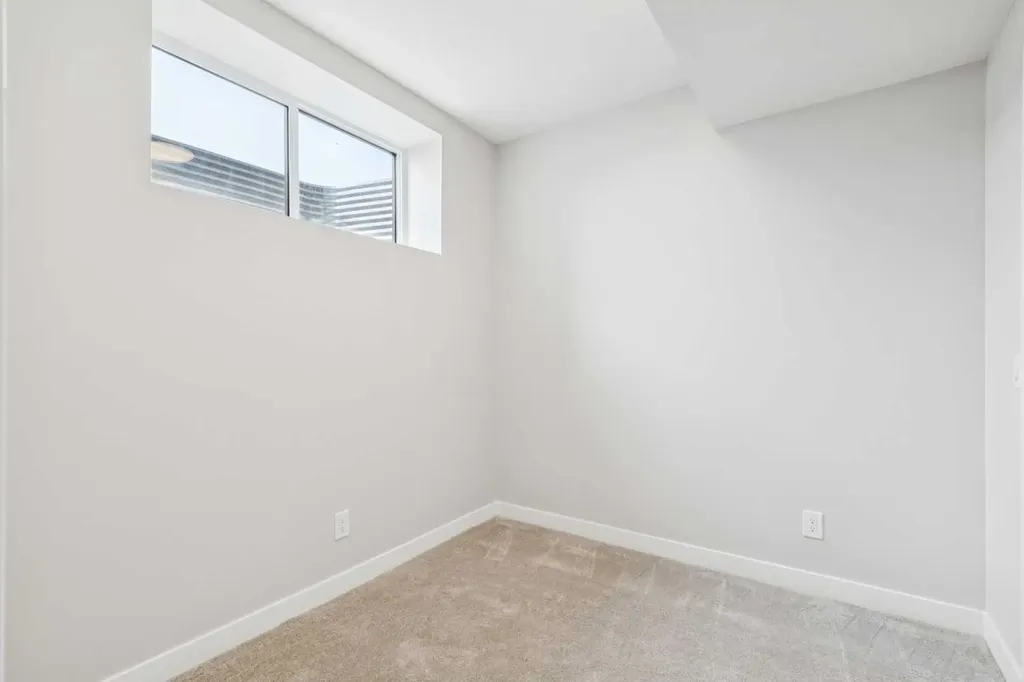 37 Cottageclub Lane Rural Rocky View County AB T4C1B1