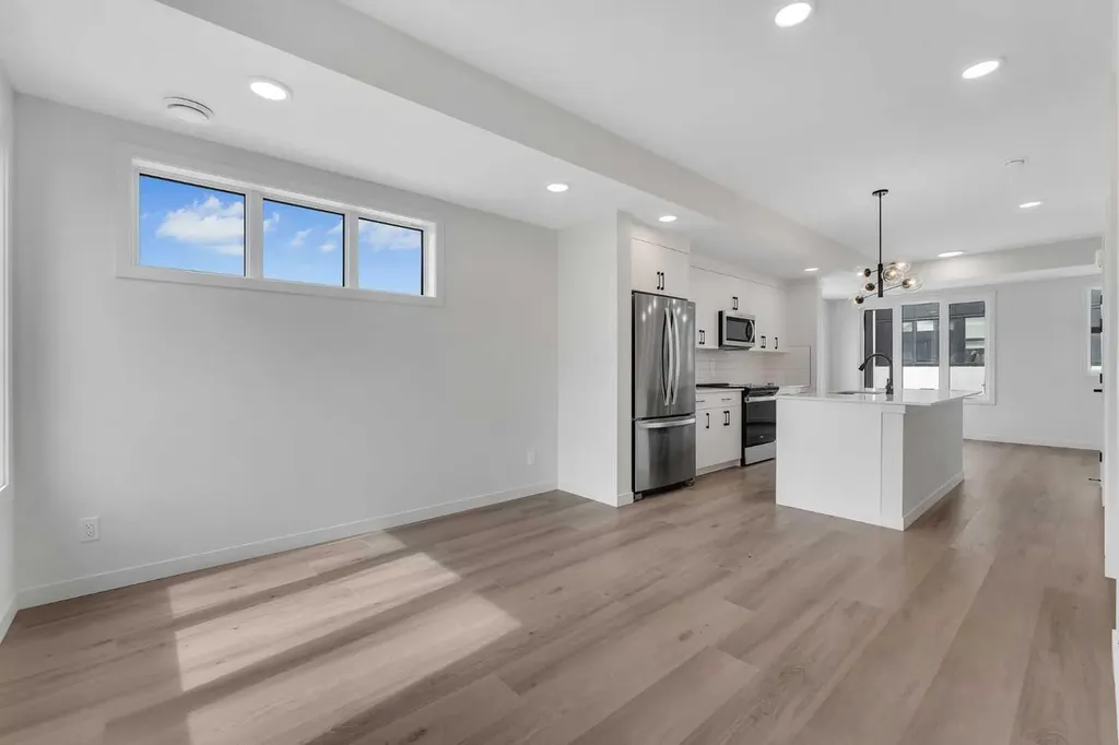 120 Arbour Lake Court NW Calgary AB T3G 0H6