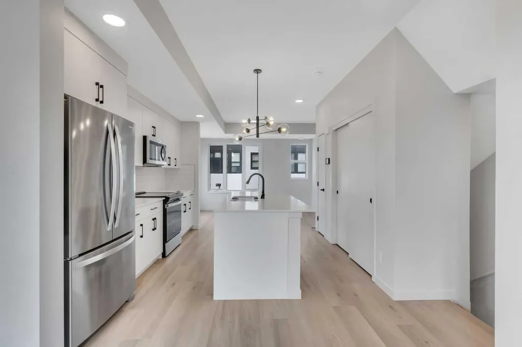 120 Arbour Lake Court NW Calgary AB T3G 0H6