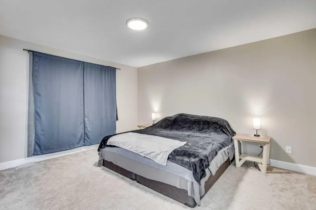 138 Magpie Street Fort Mcmurray AB T9K0L5