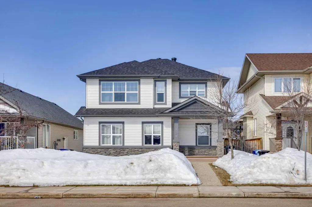 138 Magpie Street Fort Mcmurray AB T9K0L5