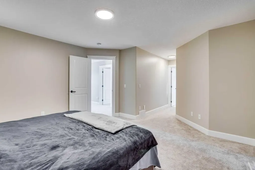 138 Magpie Street Fort Mcmurray AB T9K0L5