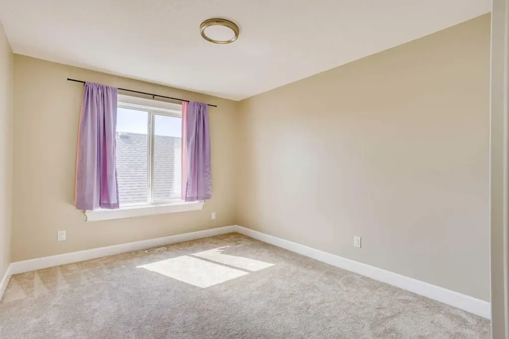 138 Magpie Street Fort Mcmurray AB T9K0L5