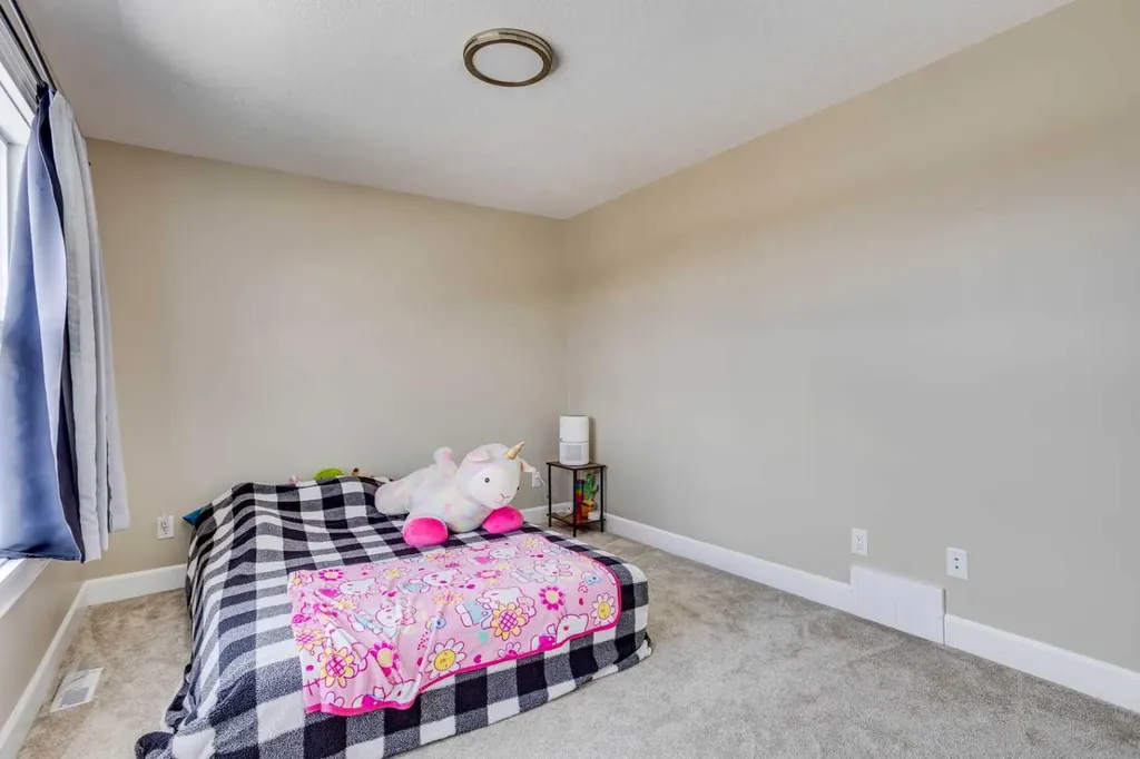 138 Magpie Street Fort Mcmurray AB T9K0L5