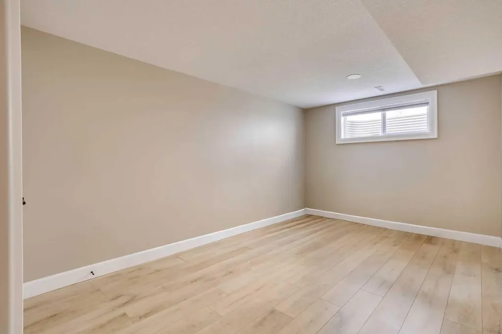 138 Magpie Street Fort Mcmurray AB T9K0L5