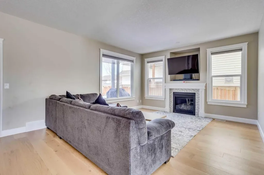 138 Magpie Street Fort Mcmurray AB T9K0L5