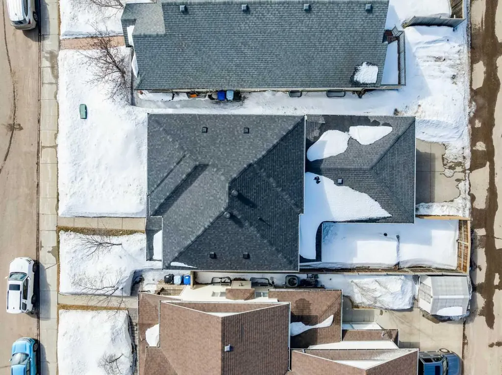 138 Magpie Street Fort Mcmurray AB T9K0L5