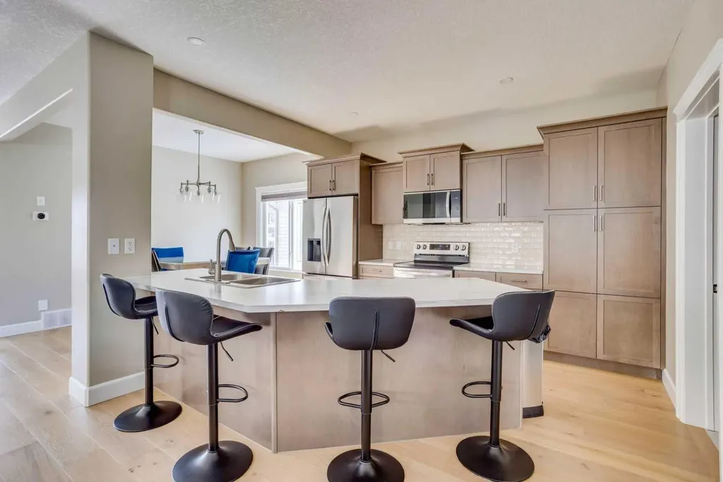 138 Magpie Street Fort Mcmurray AB T9K0L5