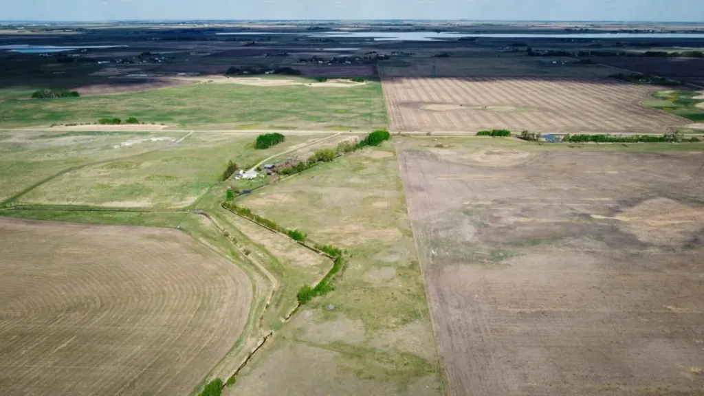 240141 Range Road 274 Rural Rocky View County AB T1X 2H9