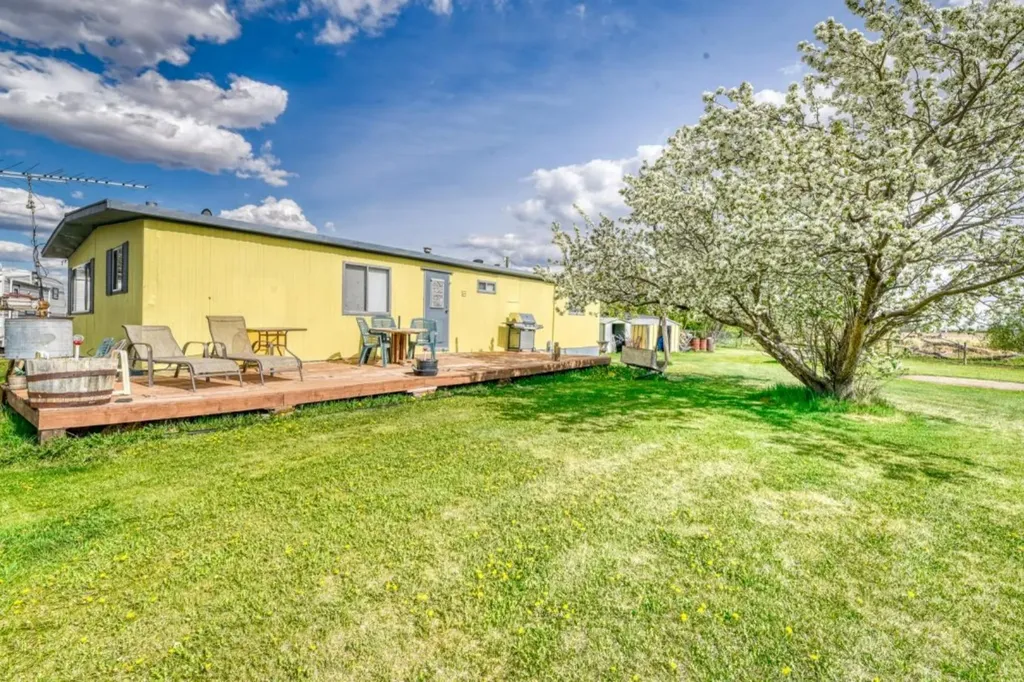 240141 Range Road 274 Rural Rocky View County AB T1X 2H9